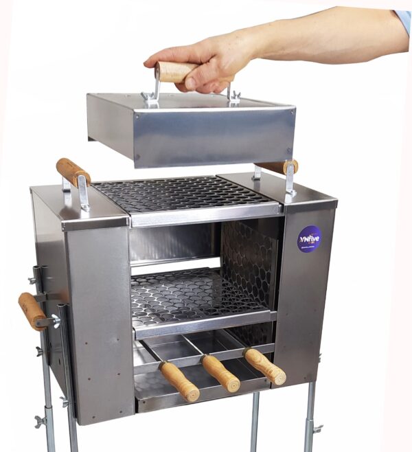 Churrasqueira para Apartamento com Tampa a Bafo Ecológica sem Fumaça 3 andares Grande Pé Grande Aço Inox 430 Escovado 2 Grelhas + 3 Espetos - 45x27x87 - Imagem 2